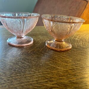 Set of 2 Vintage Jeannette Glass Pink Sherbert/Ice Cream Dishes Lovely!